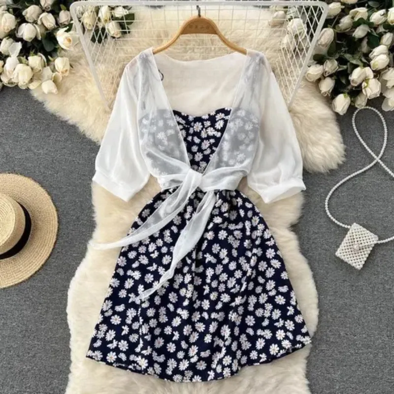 Breezy Chic Floral Print Two-Piece Summer Mini Dress