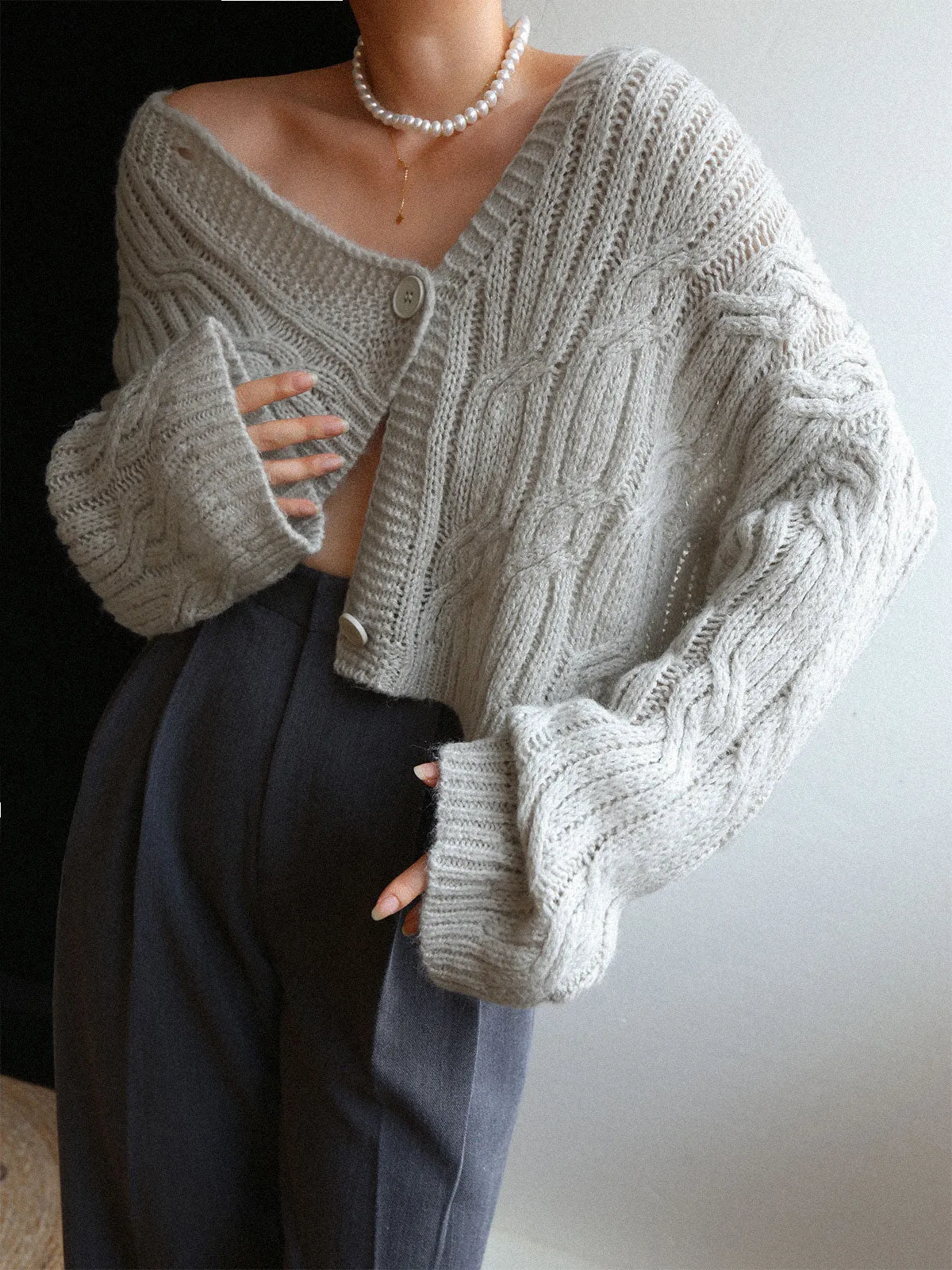 Cable Knit Graceful Crop Cardigan