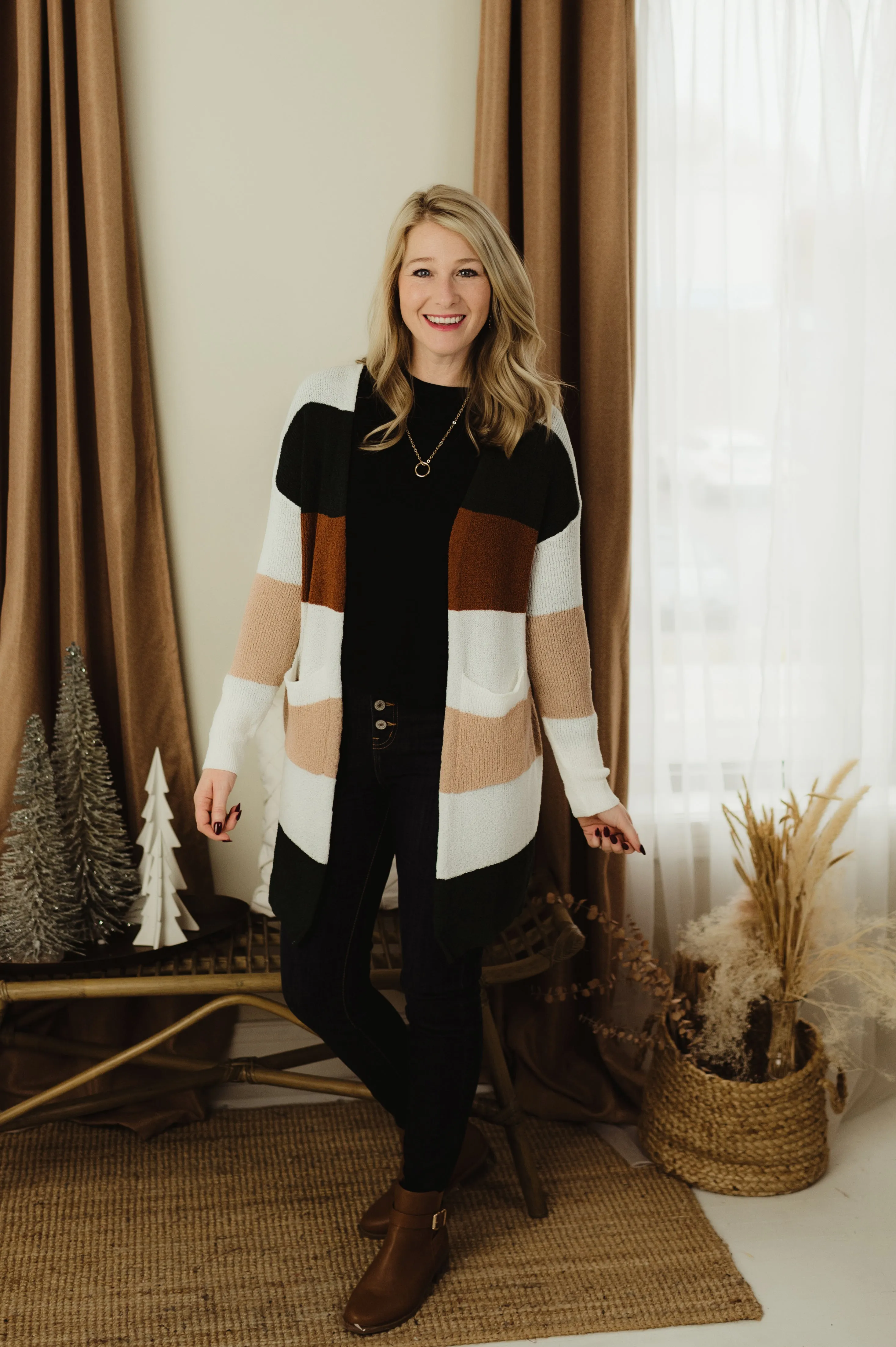 Colorblock Light Cardigan