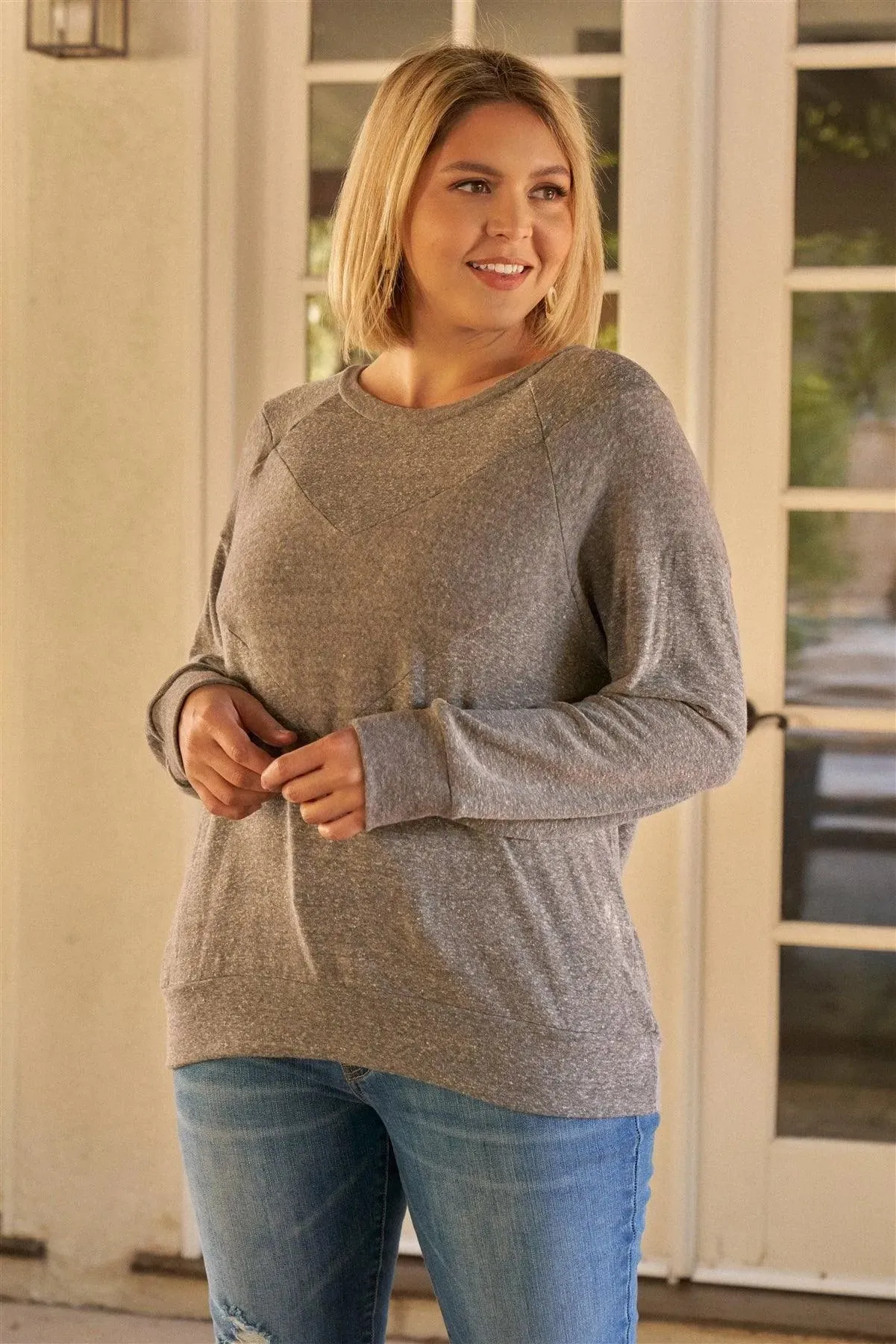 Junior Plus Heather Grey Round Neck Long Sleeve Geometric Stitch Detail Relaxed Fit Sweatshirt /3-2-1