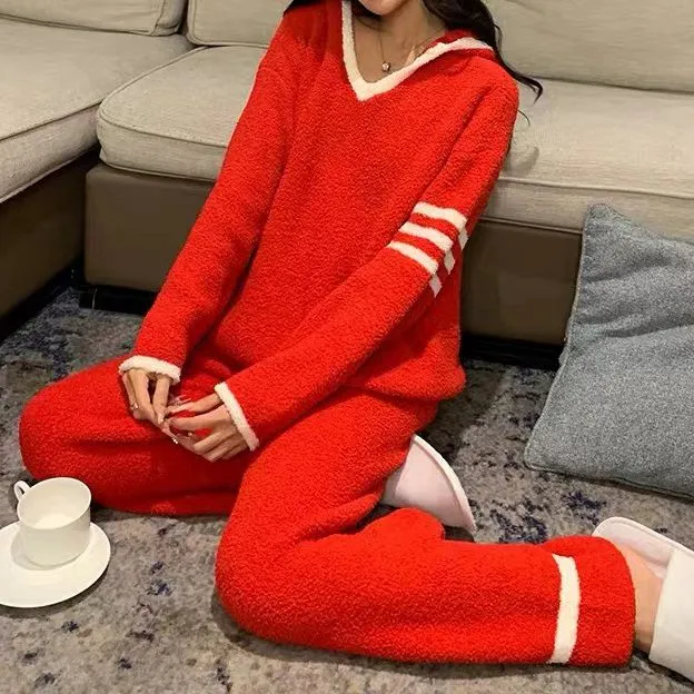 Loose Plush Hooded Soft Pajamas Set