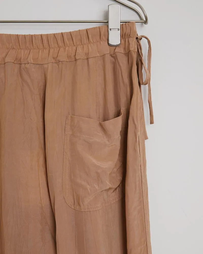 Pame Structured Fluid Trousers in Old Pink